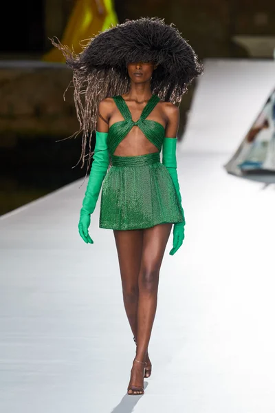 Look 67